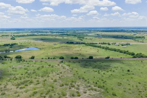 Lot 4 Highway 36 Rogers TX 76569
