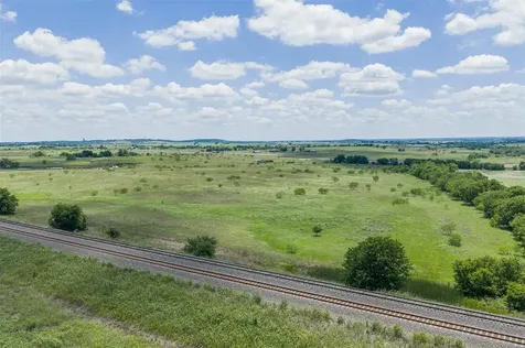 Lot 4 Highway 36 Rogers TX 76569