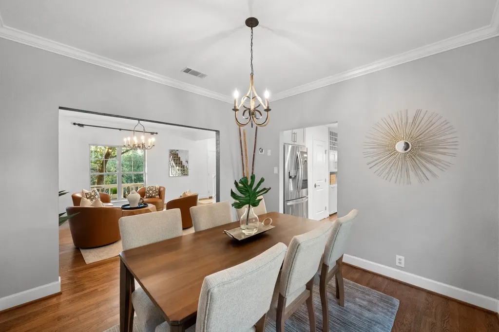 2005 Mistywood Drive Austin TX 78746