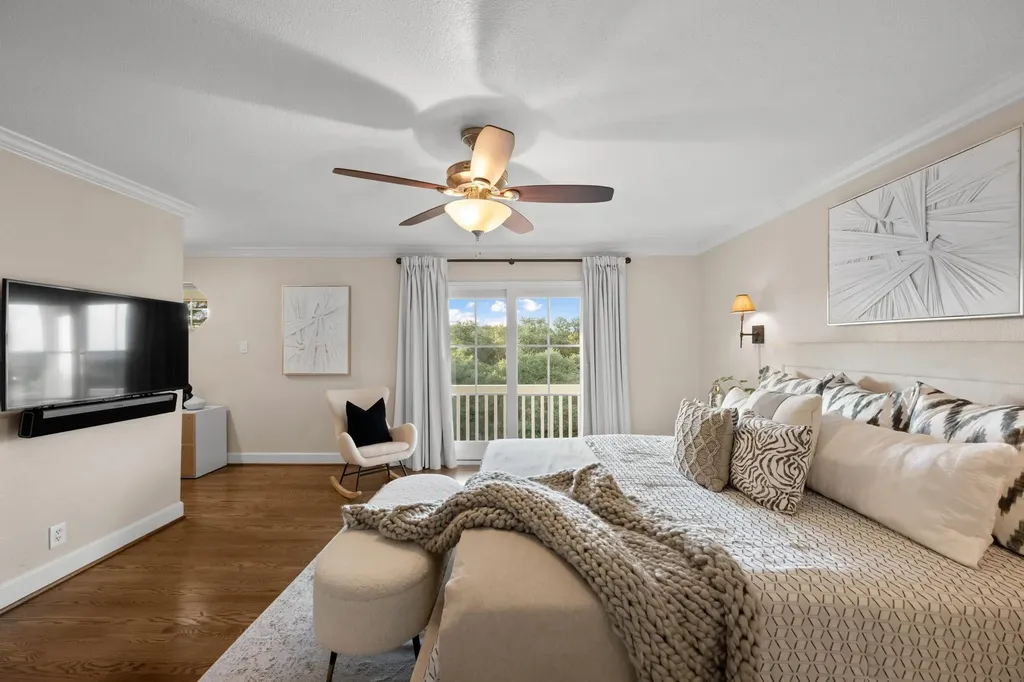 2005 Mistywood Drive Austin TX 78746
