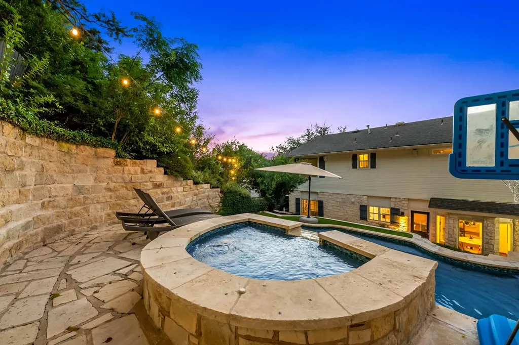 2005 Mistywood Drive Austin TX 78746