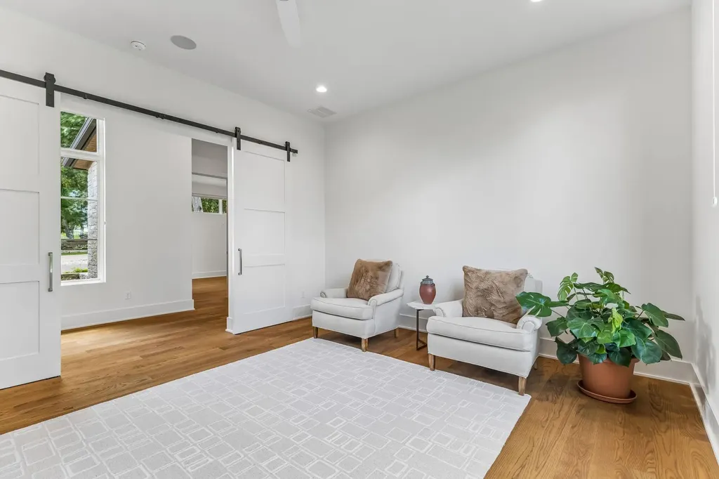 8708 Acuarela Court Austin TX 78735