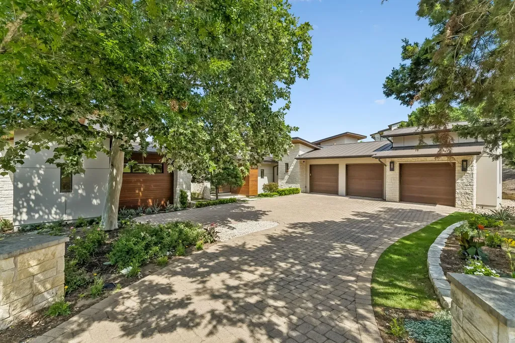 8708 Acuarela Court Austin TX 78735