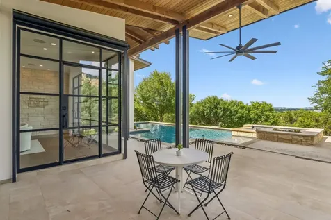 8708 Acuarela Court Austin TX 78735