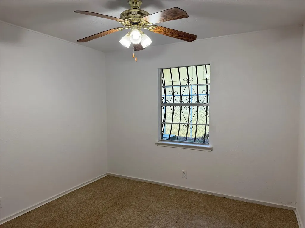 1060 Gardner Austin TX 78721