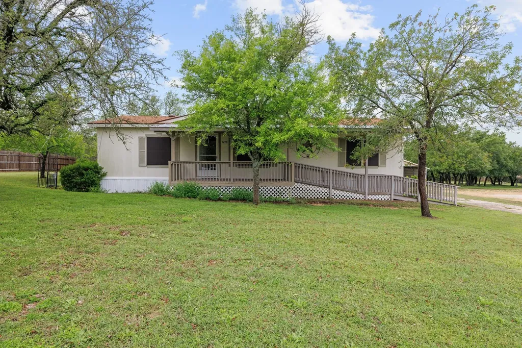 1210 Thousand Oaks Trail Liberty Hill TX 78642