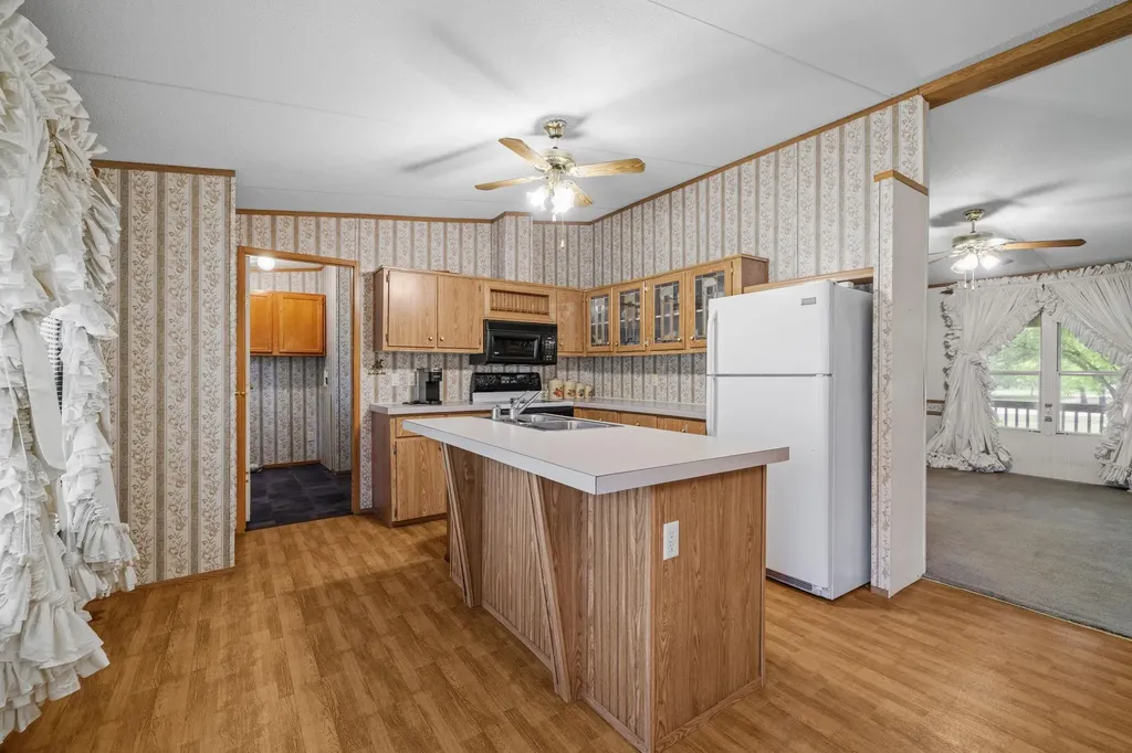 1210 Thousand Oaks Trail Liberty Hill TX 78642