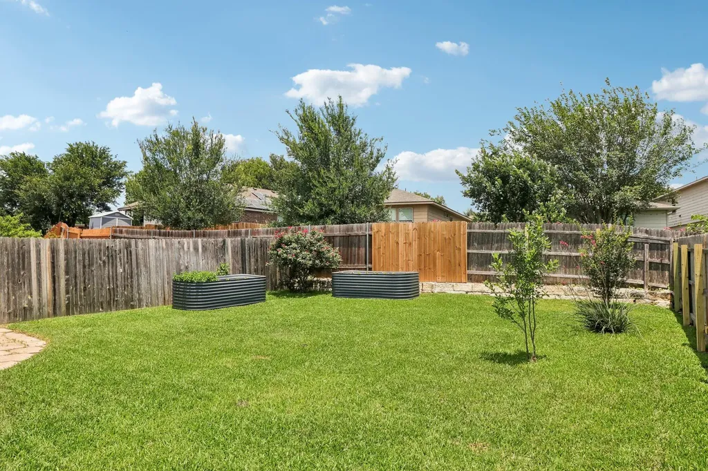 9012 Southwick Austin TX 78724