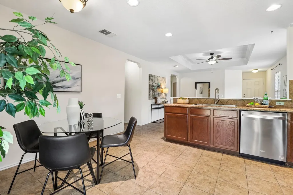 9012 Southwick Austin TX 78724