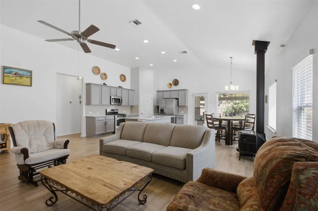 2413 Bridges Ranch Road Georgetown TX 78628