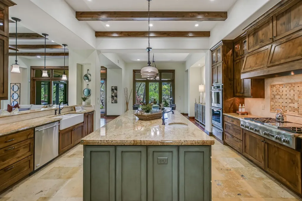 1707 River Hills Road Austin TX 78733