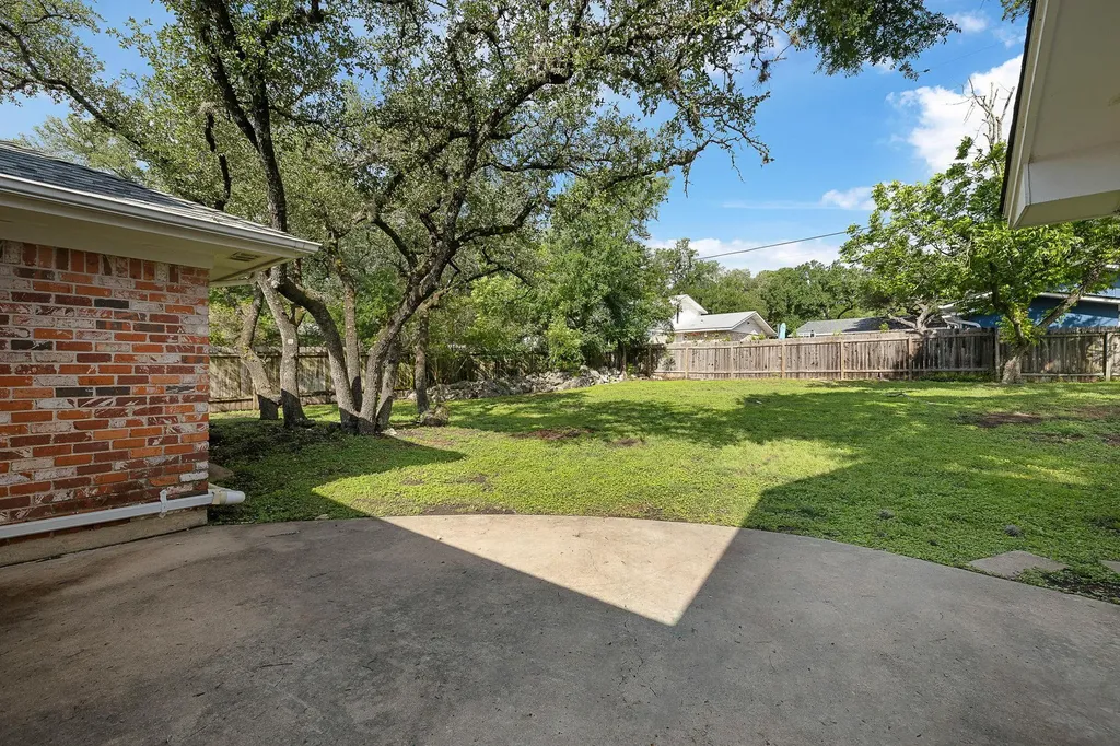 8618 Willowick Drive Austin TX 78759