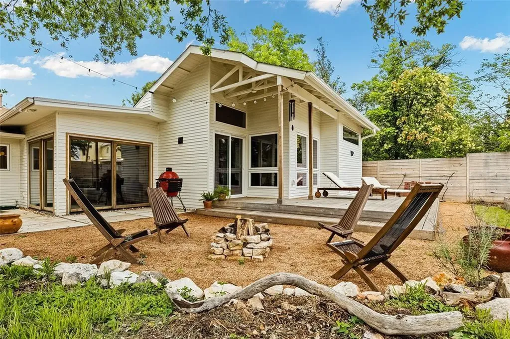 1809 Sylvan Drive Austin TX 78741