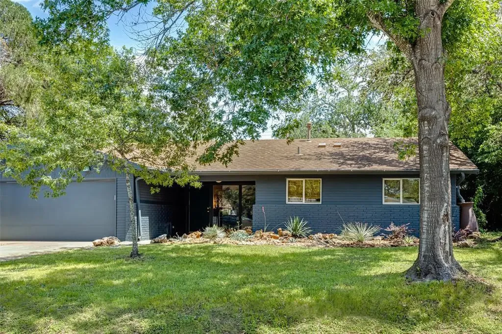 1809 Sylvan Drive Austin TX 78741