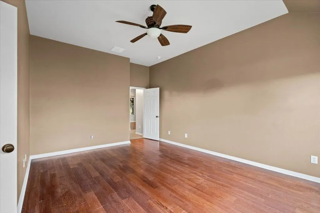 22324 Rock Wren Road Spicewood TX 78669