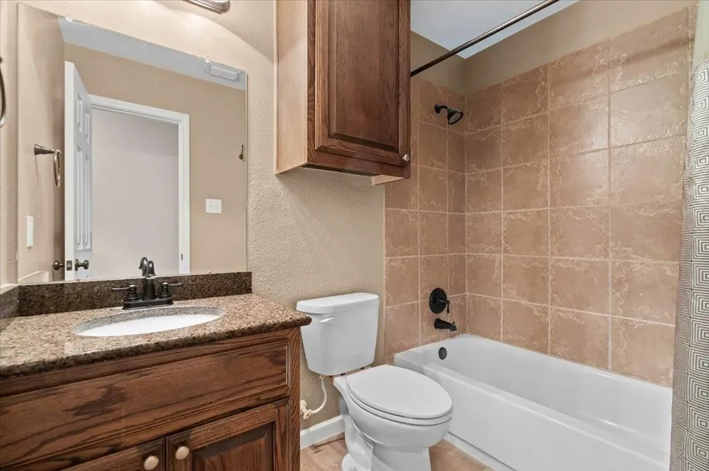 22324 Rock Wren Road Spicewood TX 78669