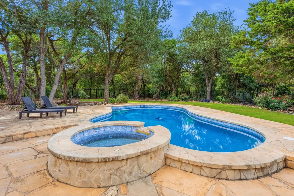 9310 Summer Sky Drive Austin TX 78736