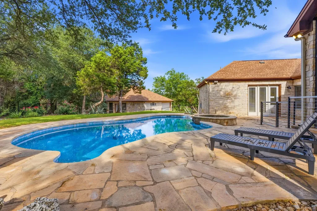 9310 Summer Sky Drive Austin TX 78736