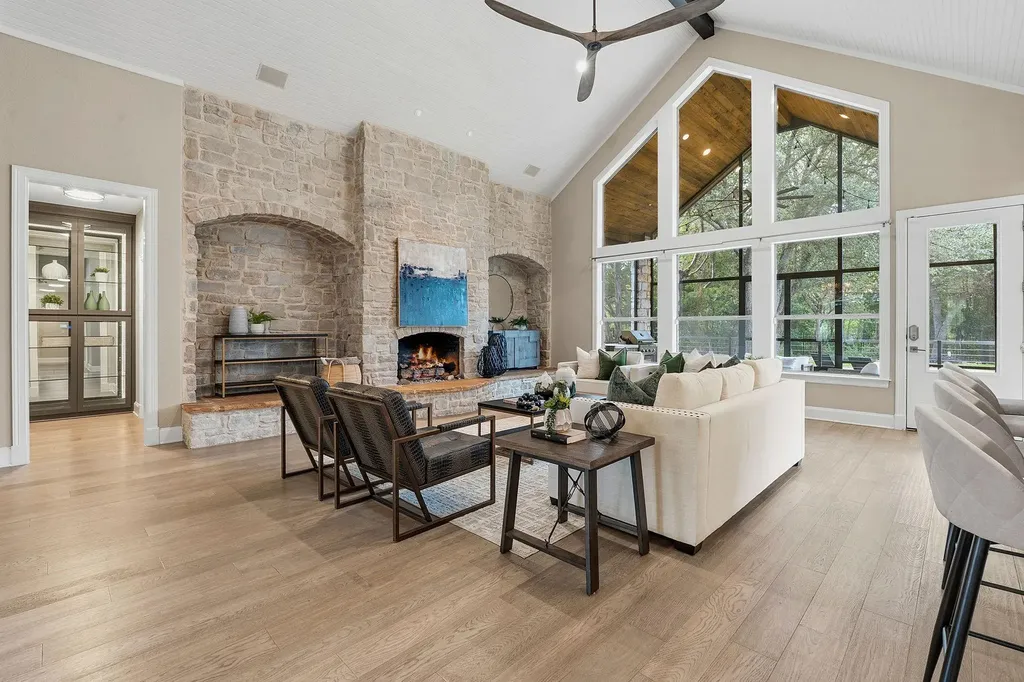 9310 Summer Sky Drive Austin TX 78736