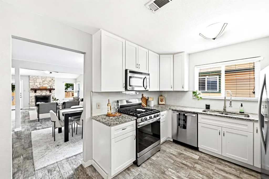 9733 Anderson Village Drive Austin TX 78729