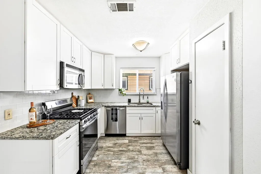 9733 Anderson Village Drive Austin TX 78729