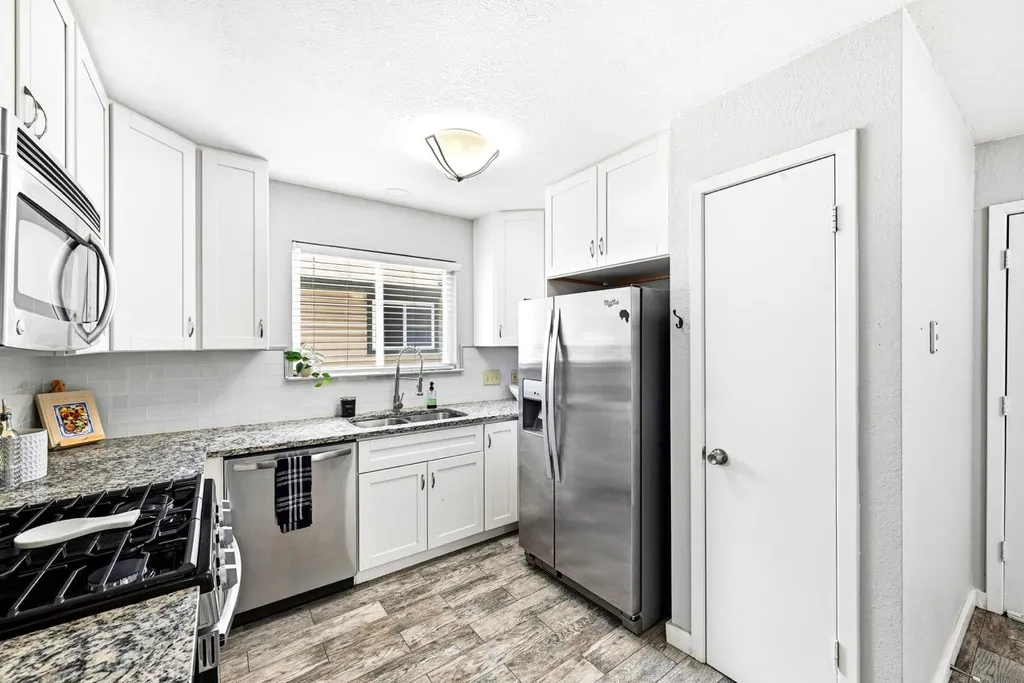 9733 Anderson Village Drive Austin TX 78729