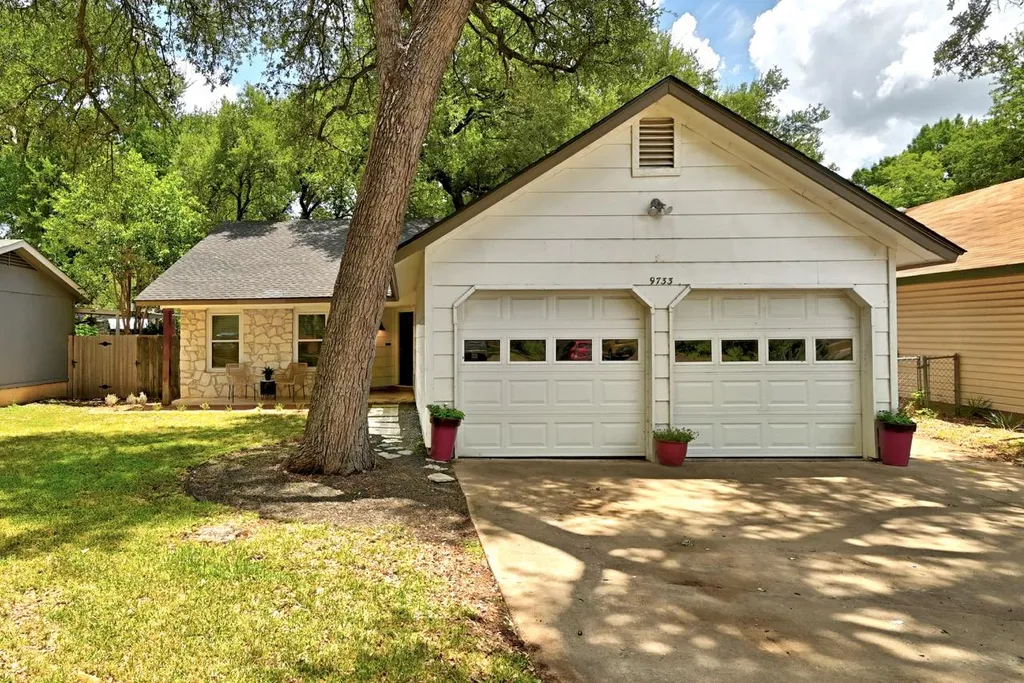 9733 Anderson Village Drive Austin TX 78729