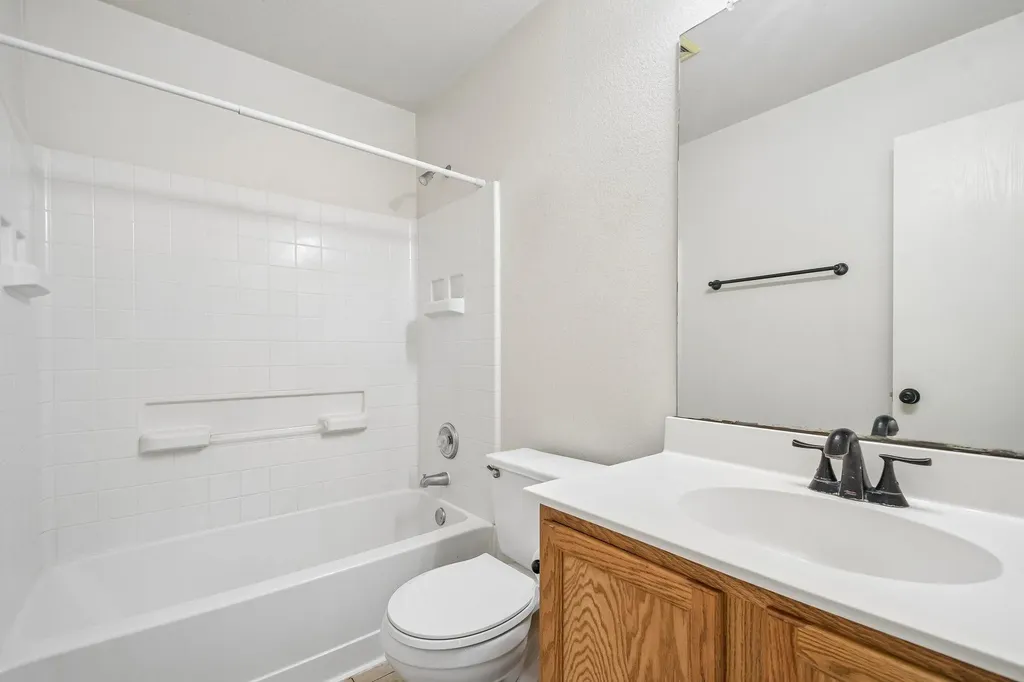 1377 Beechwood Drive Kyle TX 78640
