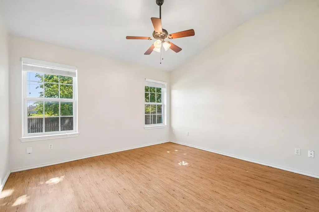 1377 Beechwood Drive Kyle TX 78640