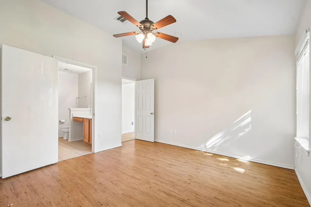 1377 Beechwood Drive Kyle TX 78640