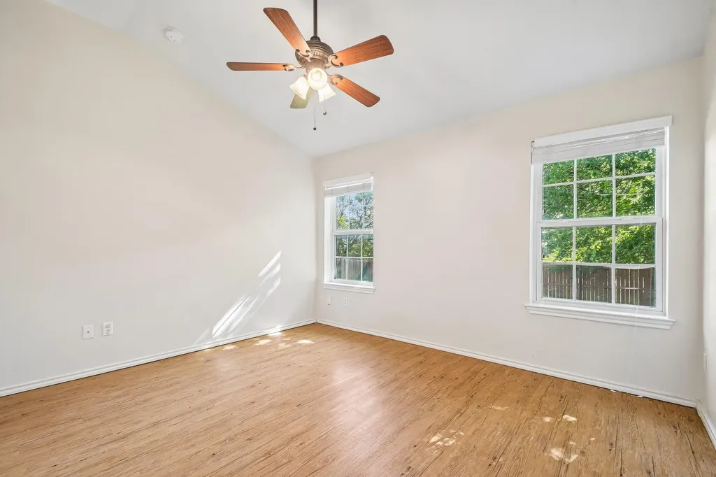 1377 Beechwood Drive Kyle TX 78640