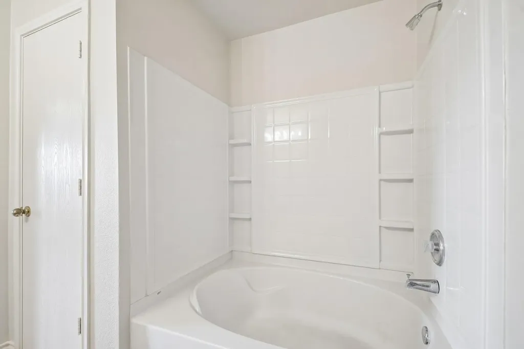 1377 Beechwood Drive Kyle TX 78640