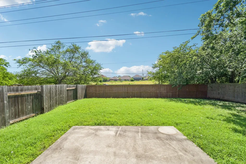 1377 Beechwood Drive Kyle TX 78640