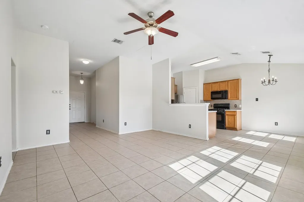 1377 Beechwood Drive Kyle TX 78640