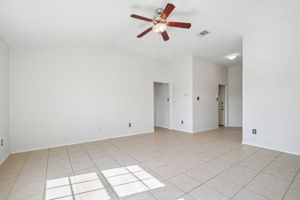 1377 Beechwood Drive Kyle TX 78640