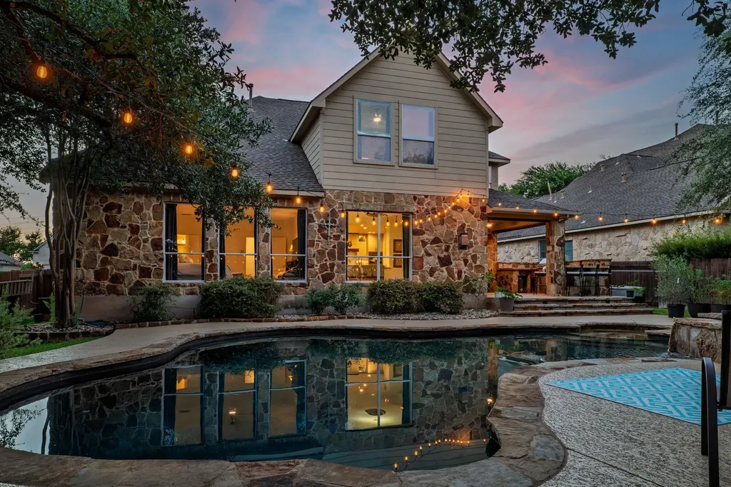 2317 Rio Mesa Drive Austin TX 78732