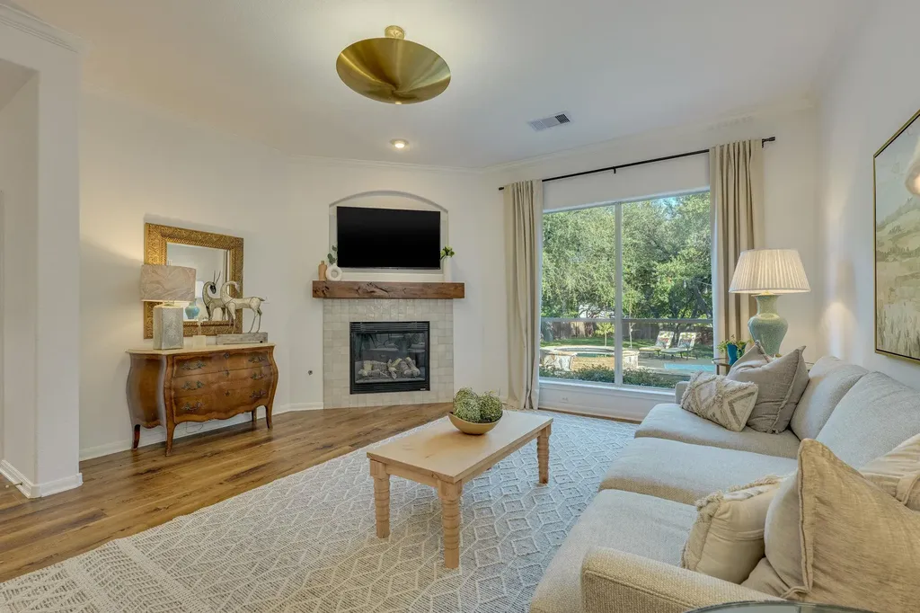 2317 Rio Mesa Drive Austin TX 78732