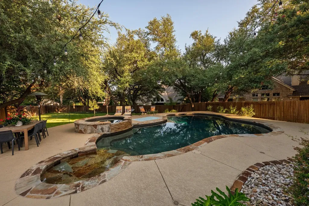 2317 Rio Mesa Drive Austin TX 78732