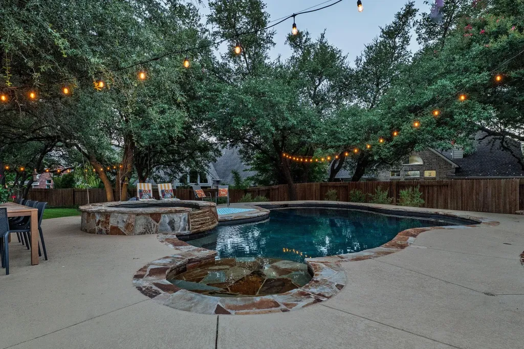 2317 Rio Mesa Drive Austin TX 78732