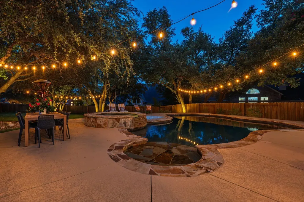 2317 Rio Mesa Drive Austin TX 78732