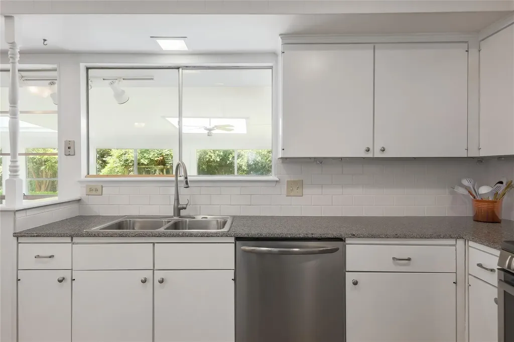1007 Quail Park Drive Austin TX 78758