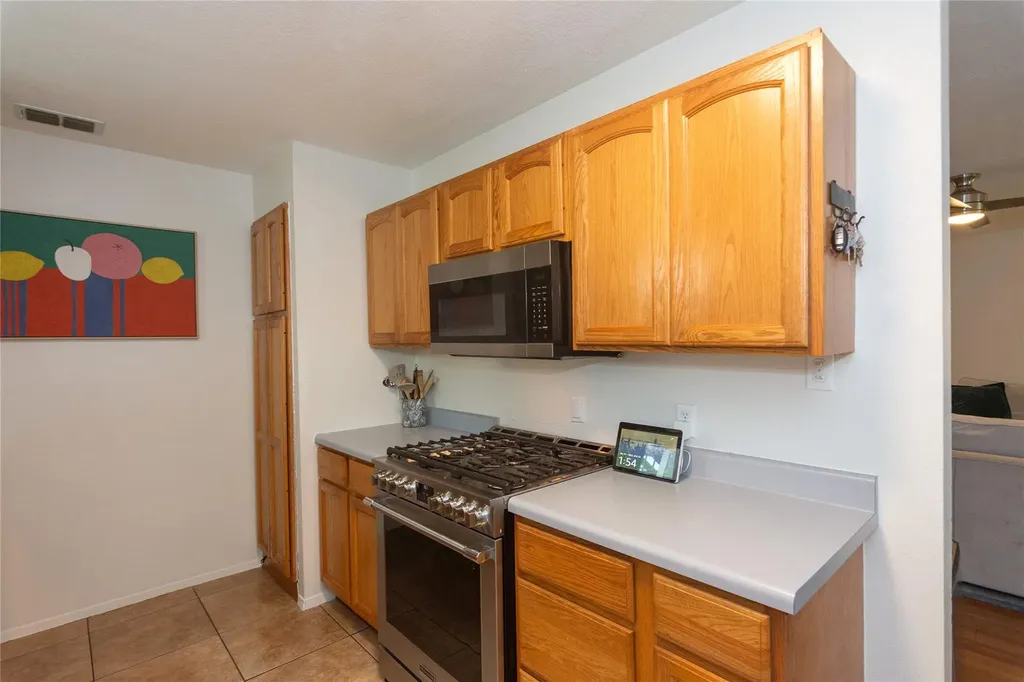 8411 Romney Road Austin TX 78748