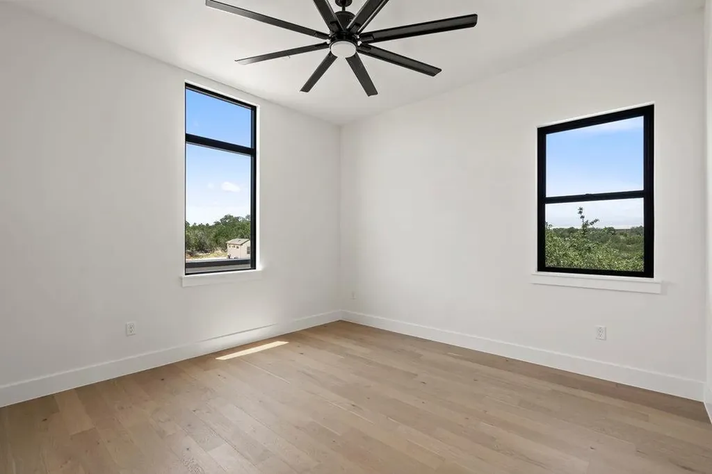 6101 Adhara Pass Austin TX 78730