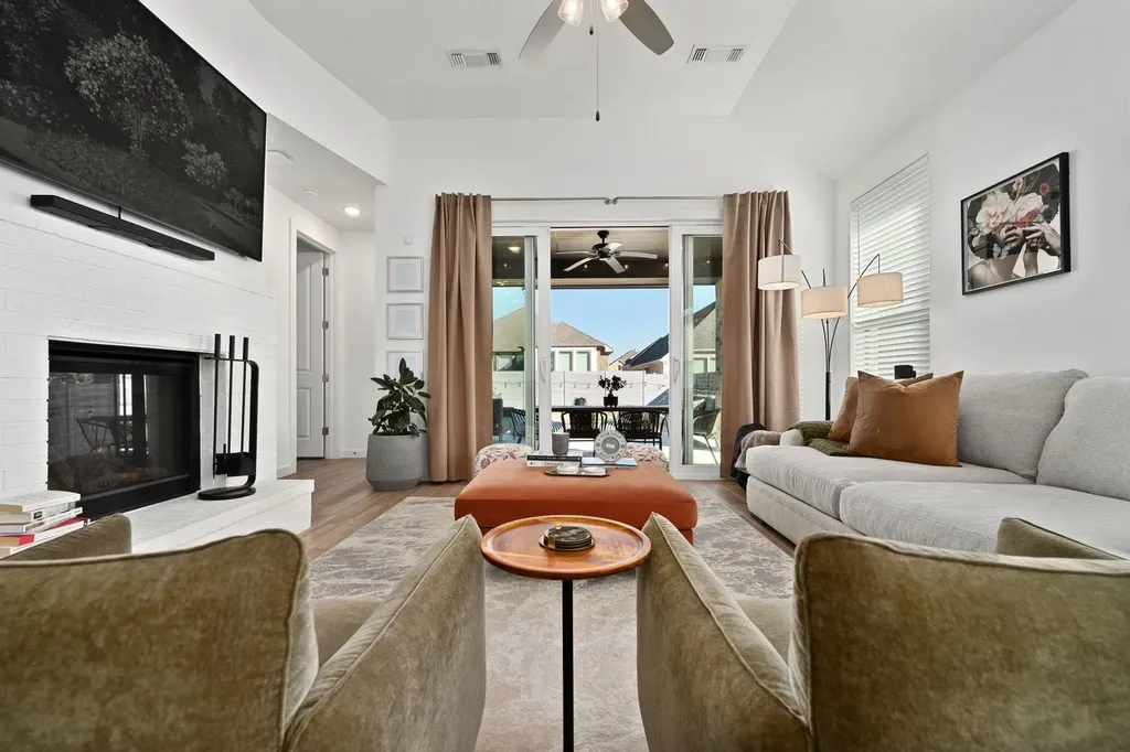 1201 Highcrest Georgetown TX 78628