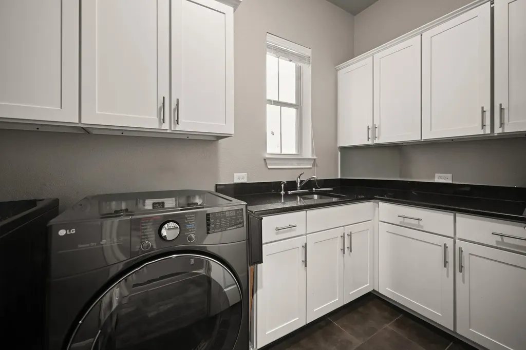 22524 Rock Wren Road Spicewood TX 78669