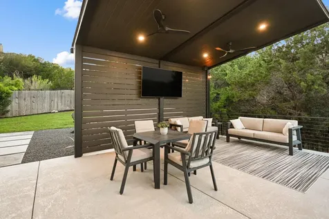 22524 Rock Wren Road Spicewood TX 78669