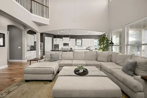 22524 Rock Wren Road Spicewood TX 78669
