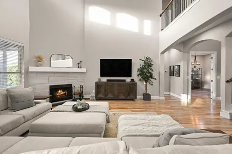 22524 Rock Wren Road Spicewood TX 78669