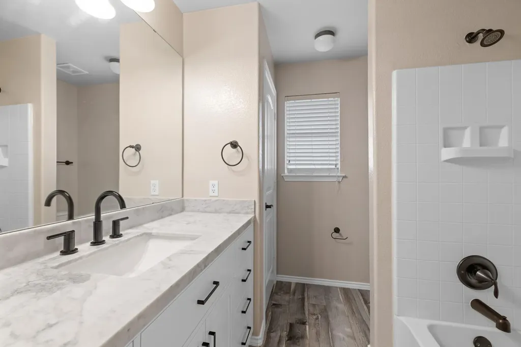 403 Red Hawk Drive Leander TX 78641