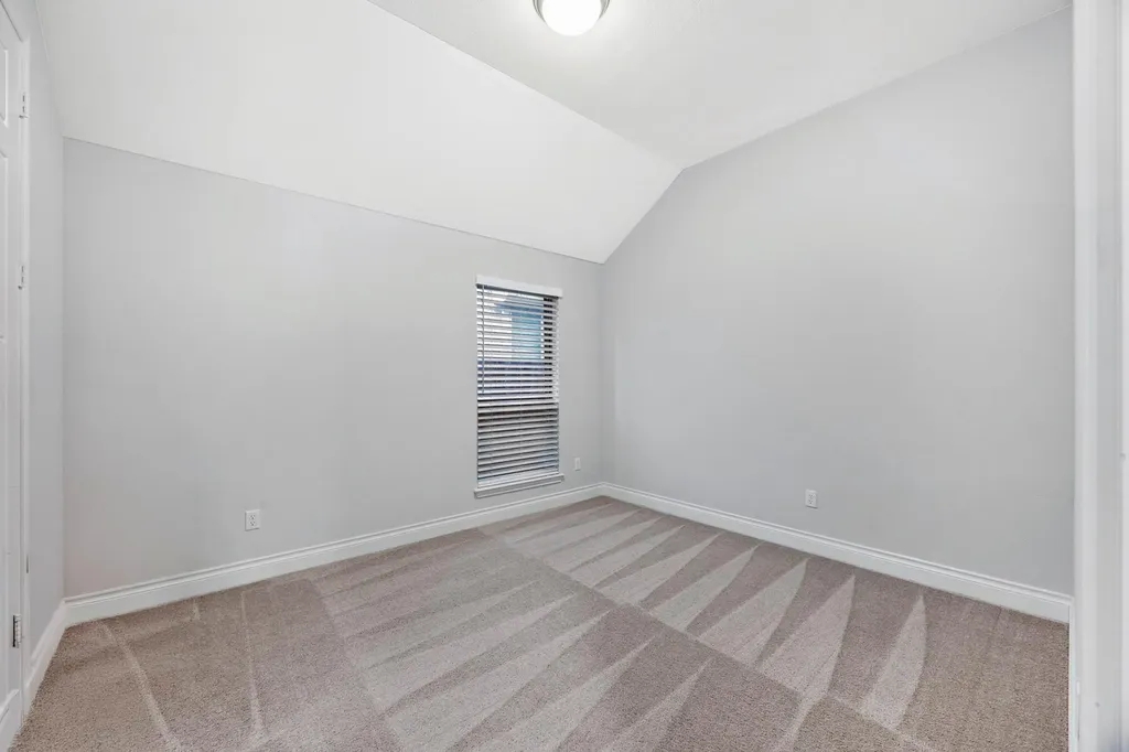 512 Monrovia Court Liberty Hill TX 78642